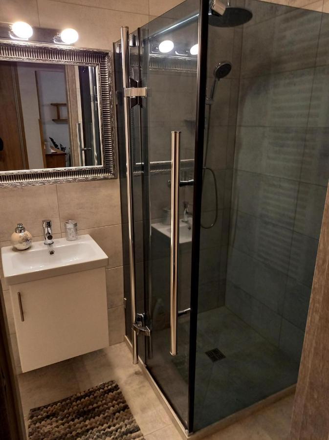 Apartament Green Park Starogard Gdański エクステリア 写真